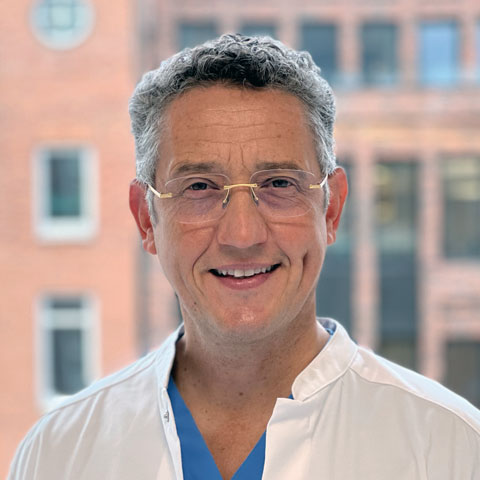 Dr. med. Thomas Pakusa - Mund-, Kiefer- und Gesichtschirurg
